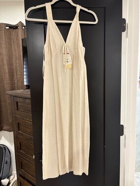 T.J.Maxx Cream Sleeveless V-Neck Maxi Dress